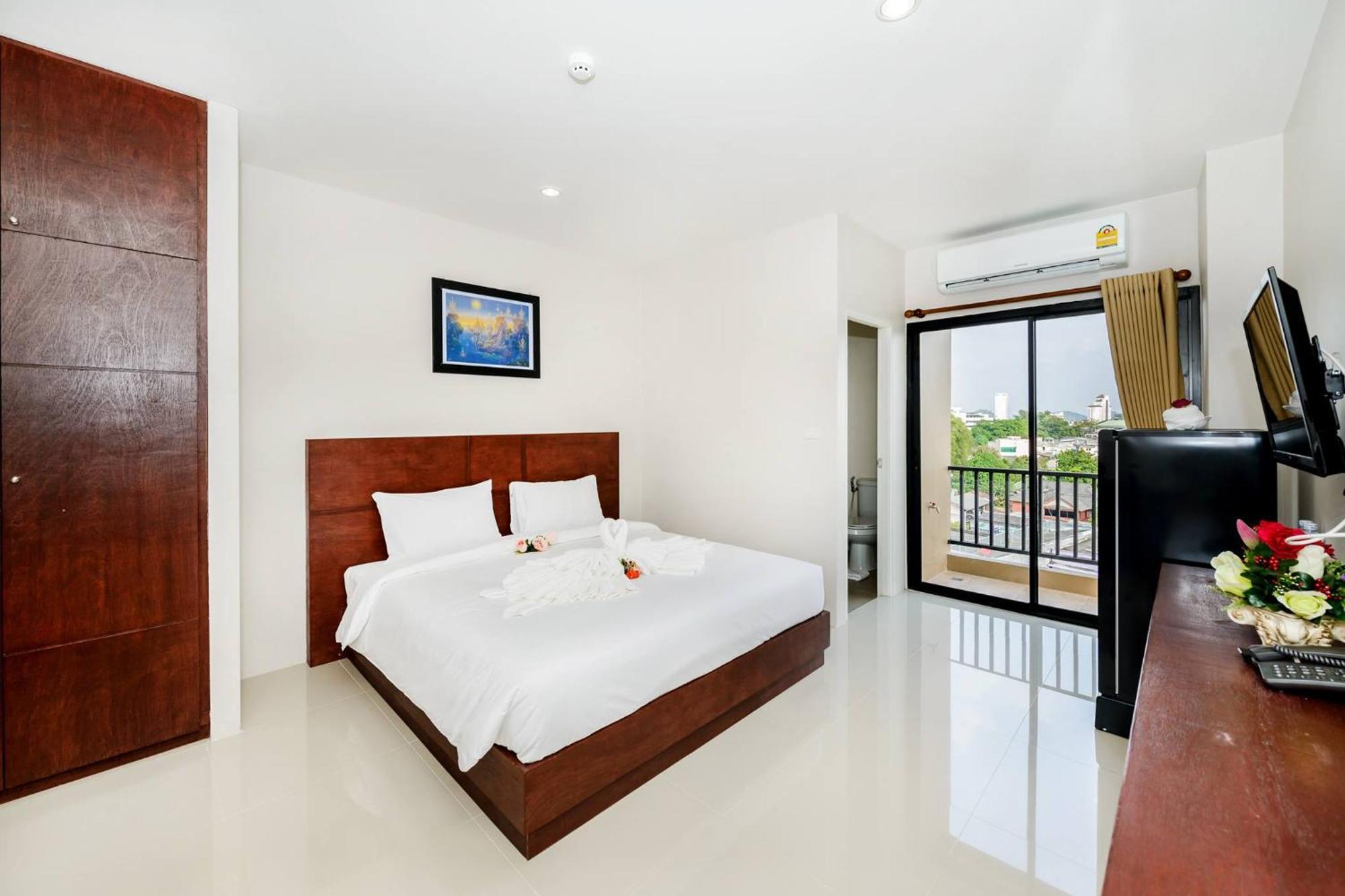 The Topaz Residence Phuket Town Eksteriør billede